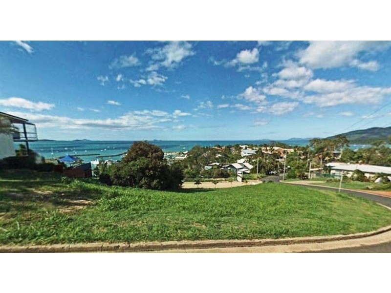 12 Kara Crescent, Airlie Beach QLD 4802