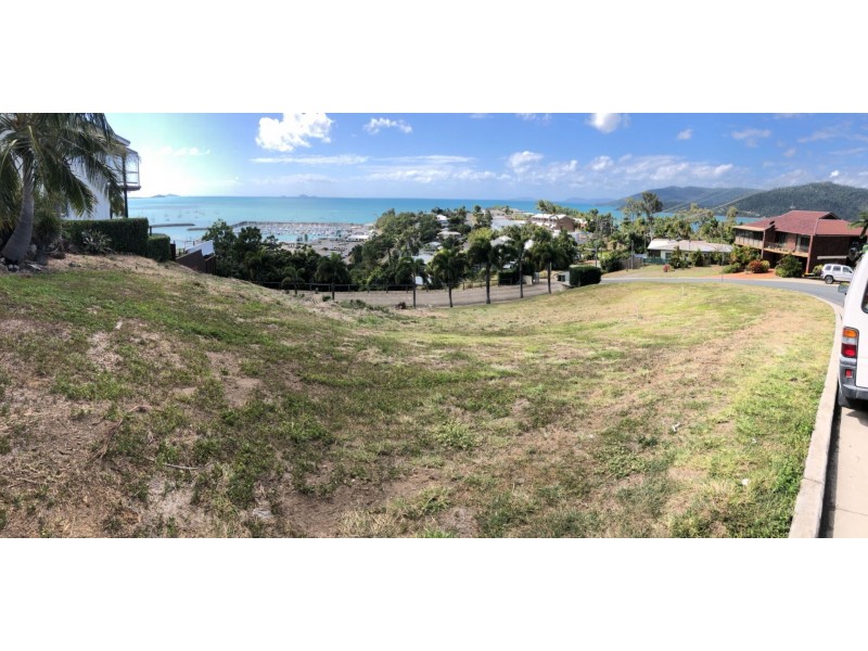 12 Kara Crescent, Airlie Beach QLD 4802