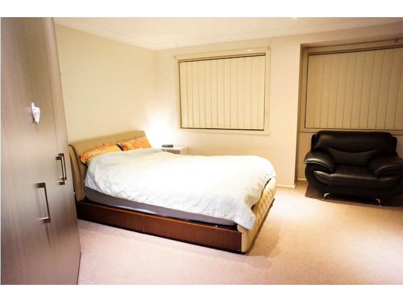 20 Dalley St, Parkes NSW 2870