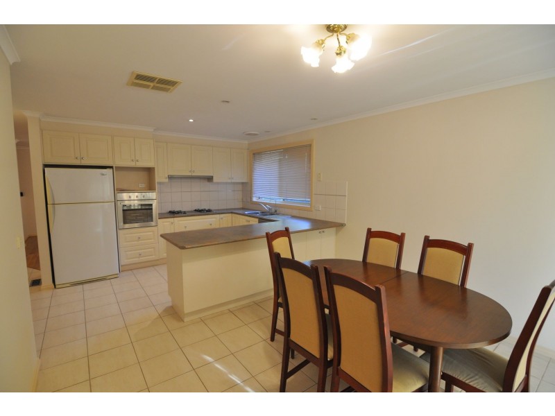 2/367 Canterbury Road, Forest Hill VIC 3131