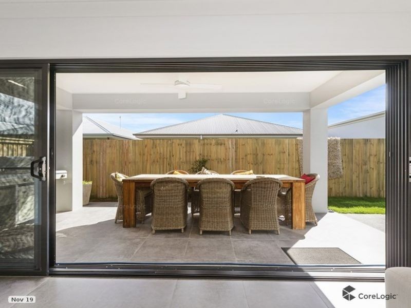 17 Zephyr Street, Palmview QLD 4553