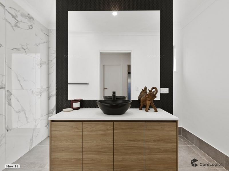 17 Zephyr Street, Palmview QLD 4553