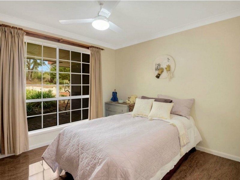 45 Costello Rd, Cabarlah QLD 4352