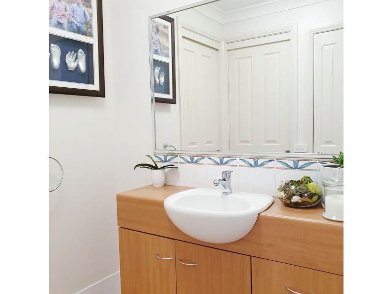 40 Carlyle Avenue, Llanarth NSW 2795