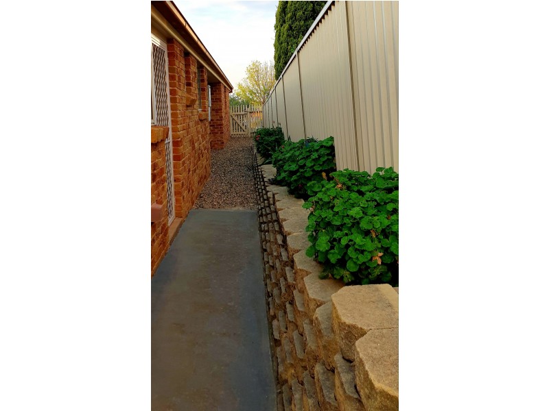 40 Carlyle Avenue, Llanarth NSW 2795