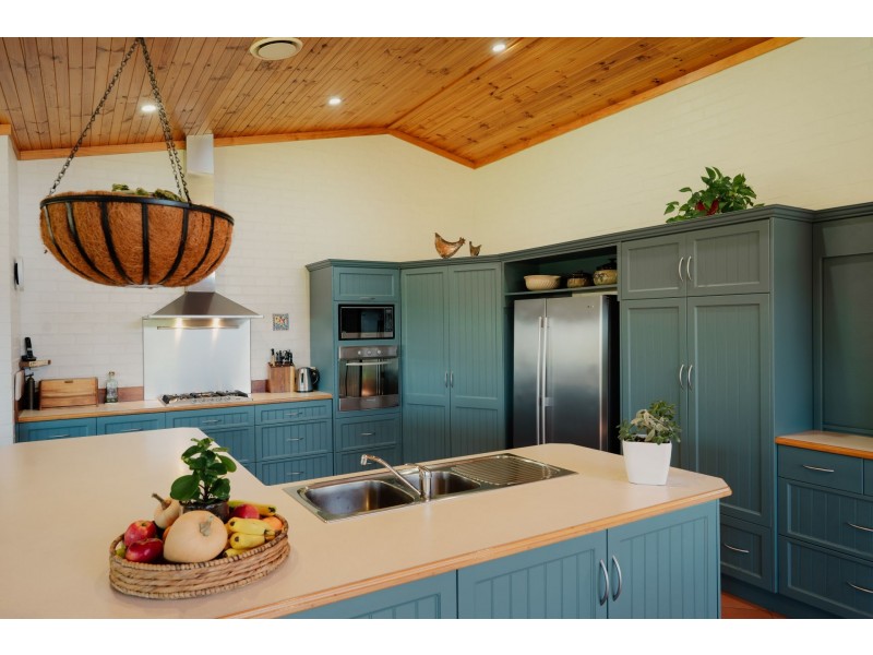 2 Phascogale Cres, Barrington NSW 2422