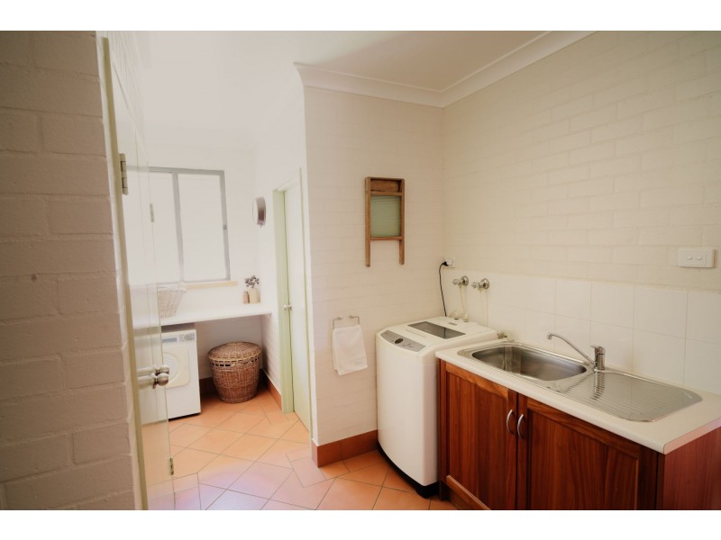 2 Phascogale Cres, Barrington NSW 2422