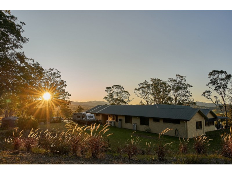 2 Phascogale Cres, Barrington NSW 2422