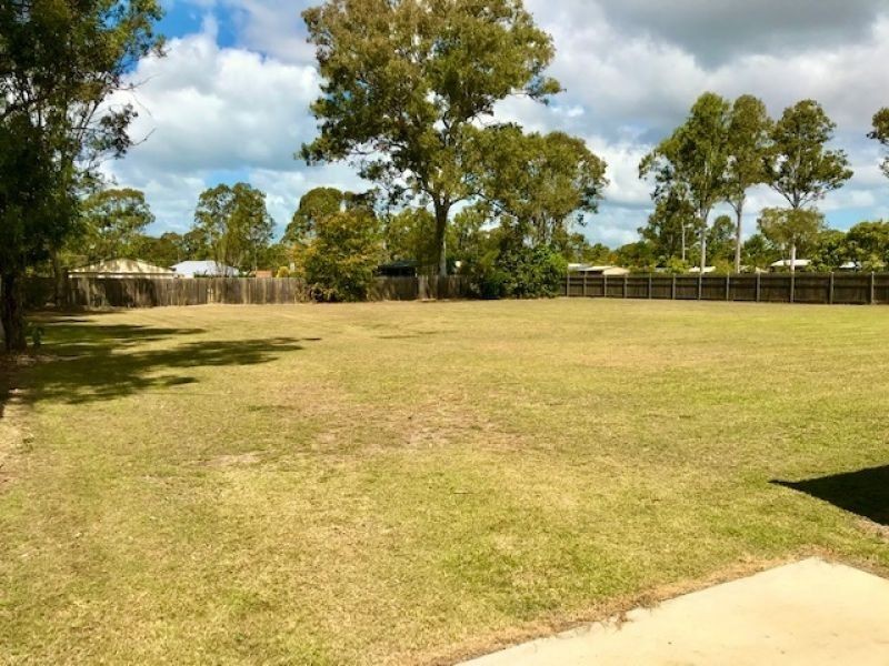 32 Maree Street, Wondunna QLD 4655