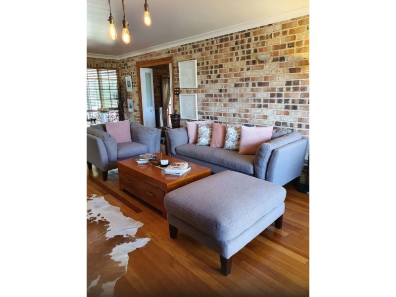 10 Nicol Street, Stanthorpe QLD 4380