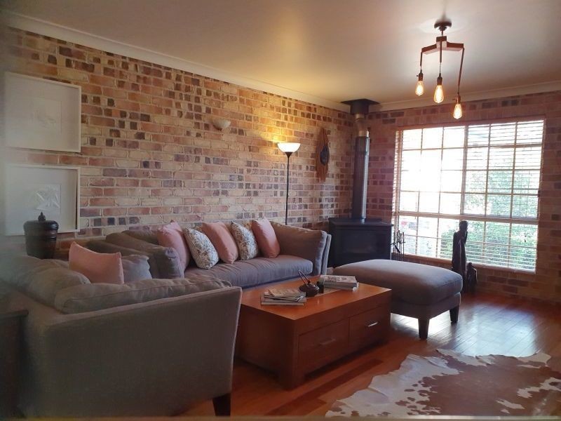 10 Nicol Street, Stanthorpe QLD 4380