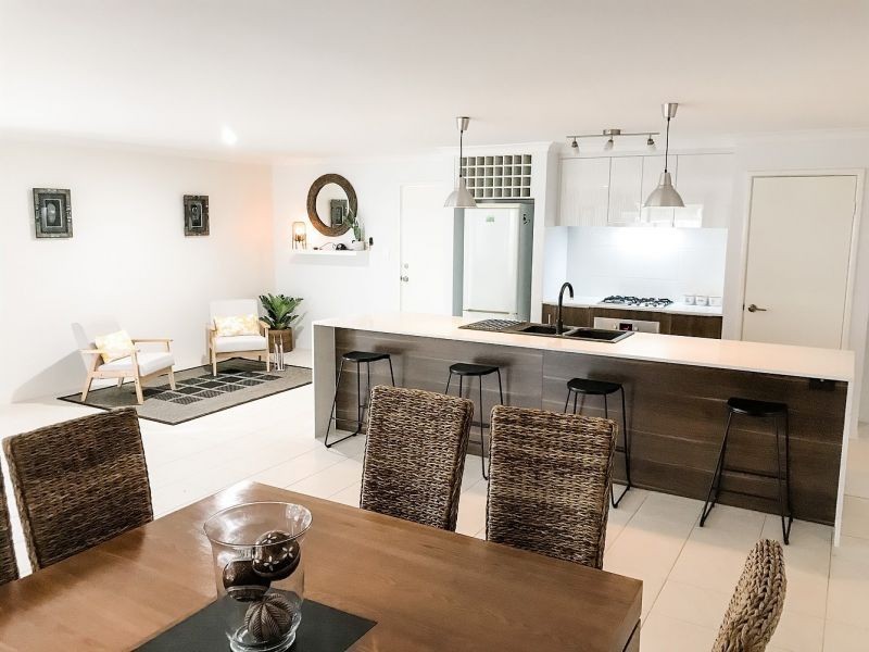 4 Sorrento Turn, Secret Harbour WA 6173