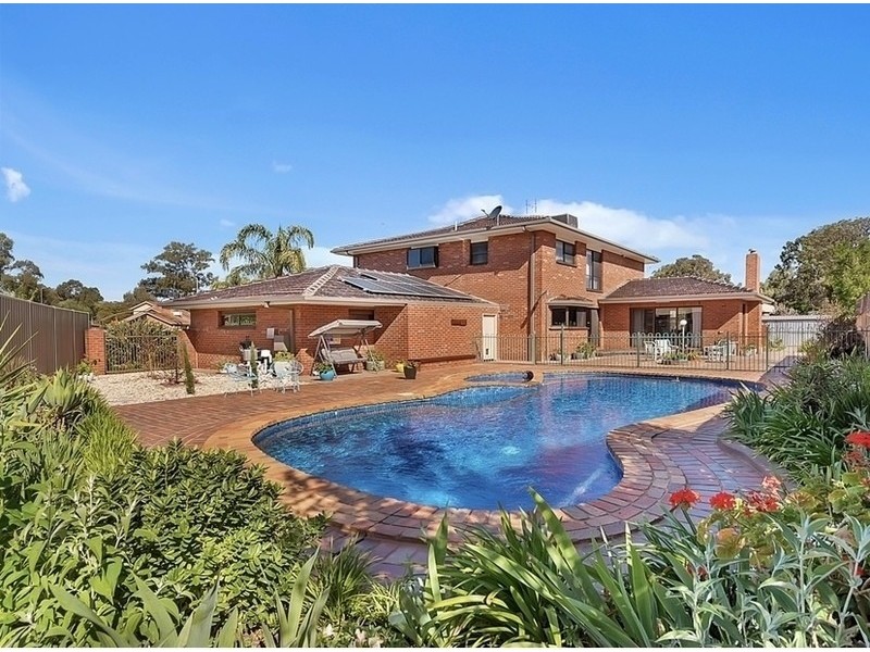 5 Athol White Court, Tocumwal NSW 2714