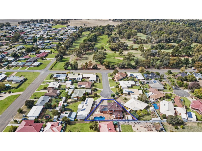 5 Athol White Court, Tocumwal NSW 2714