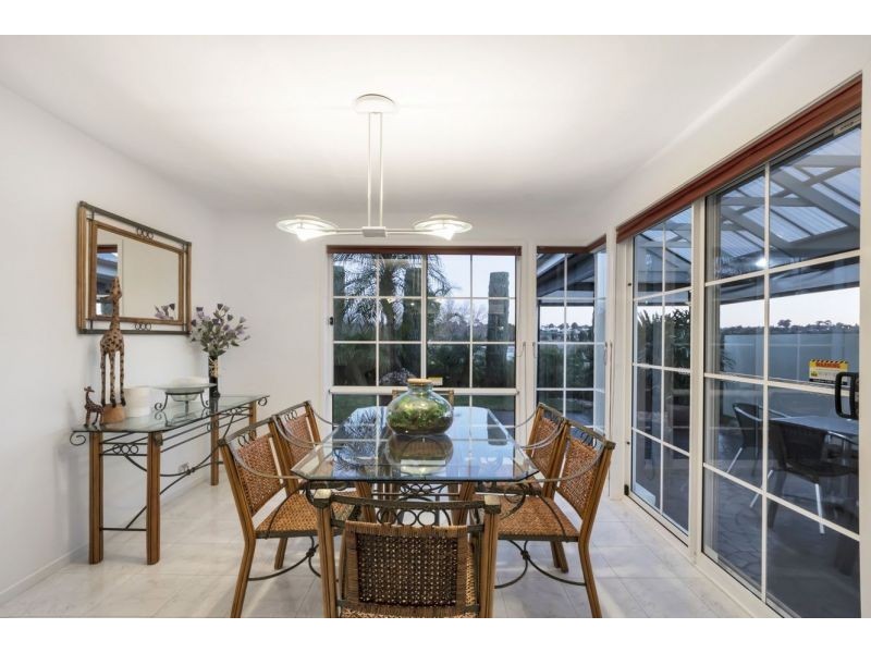 26 Rochester Crescent, Golden Grove SA 5125