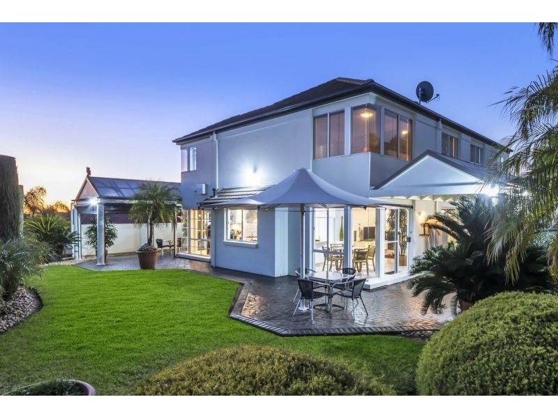 26 Rochester Crescent, Golden Grove SA 5125