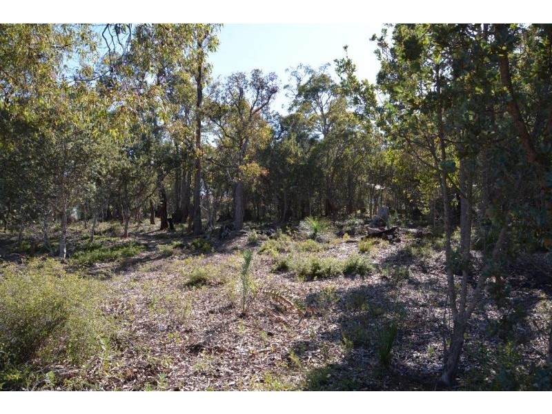 2 Watling Place, Bedfordale WA 6112