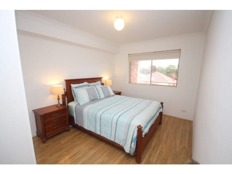 11/11 Webb st, Riverwood NSW 2210