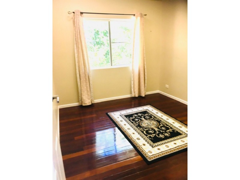 2 Tari Place, Trinity Beach QLD 4879