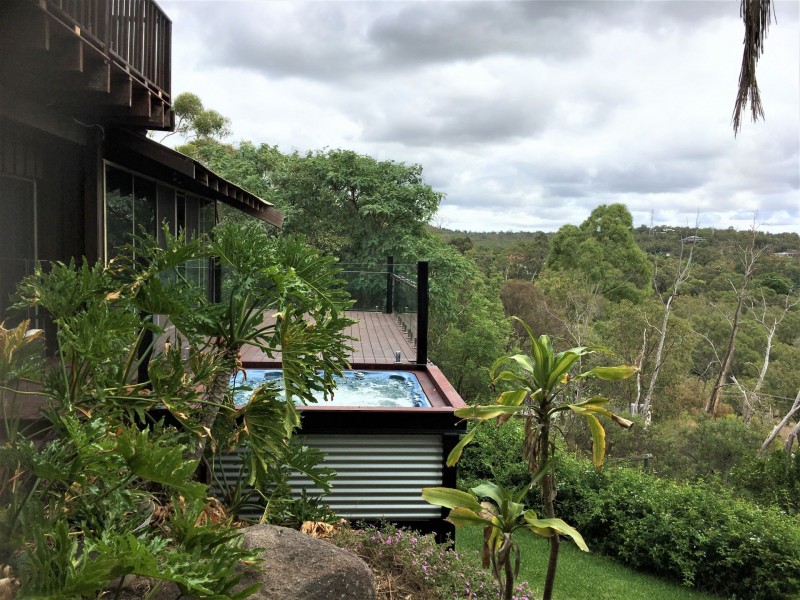 4 Easton Court, Boya WA 6056