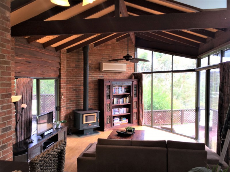 4 Easton Court, Boya WA 6056