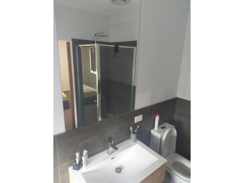 2/18 gardiner ave, Dandenong North VIC 3175