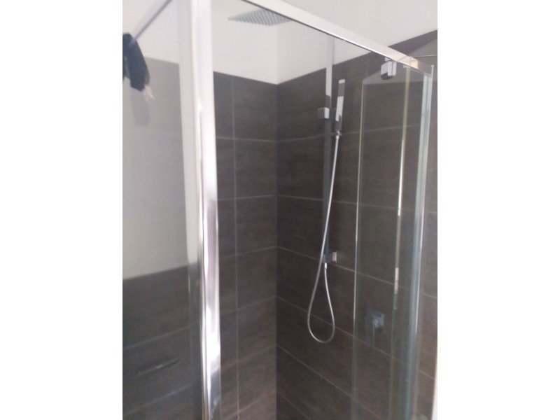 2/18 gardiner ave, Dandenong North VIC 3175