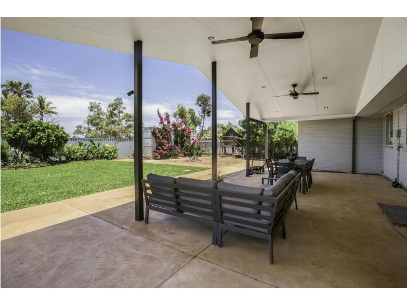 14 Berkeley Crescent, Dampier WA 6713