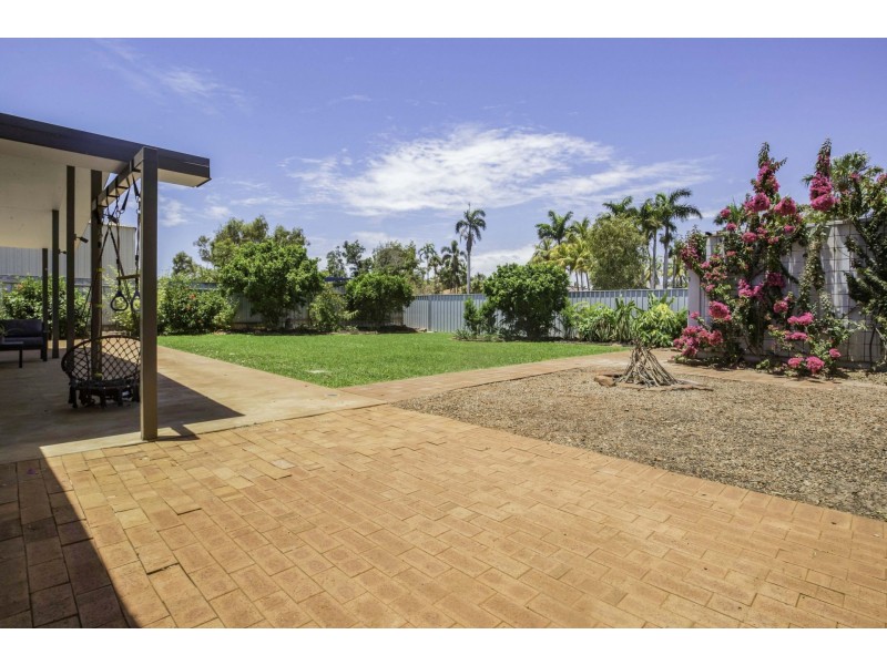 14 Berkeley Crescent, Dampier WA 6713