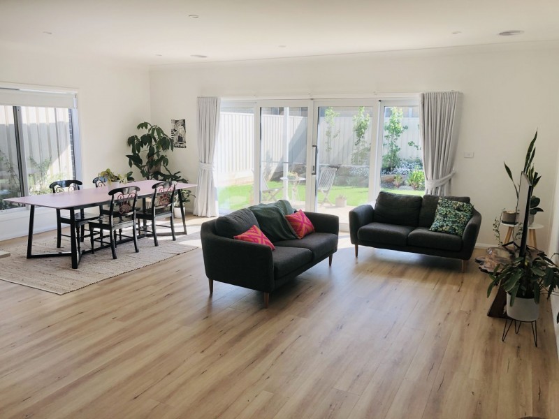 2/2 Mugga Street, Gobbagombalin NSW 2650