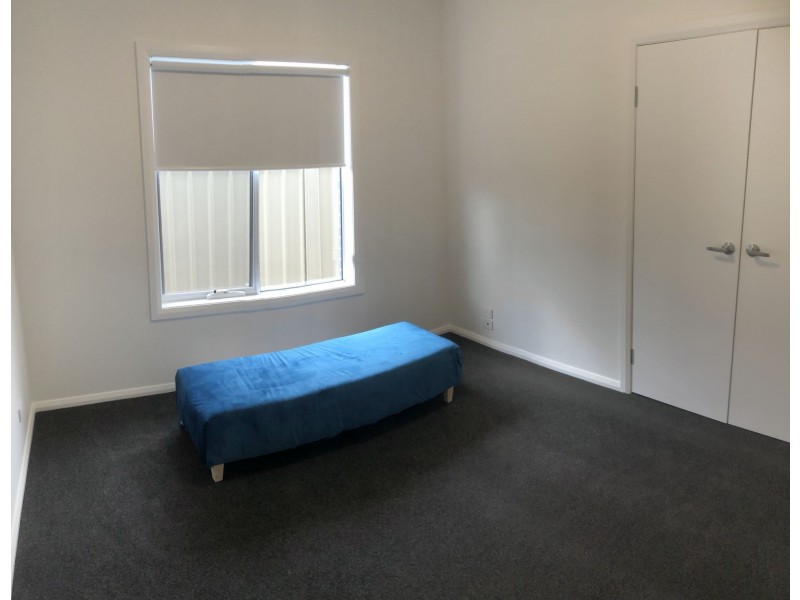 2/2 Mugga Street, Gobbagombalin NSW 2650
