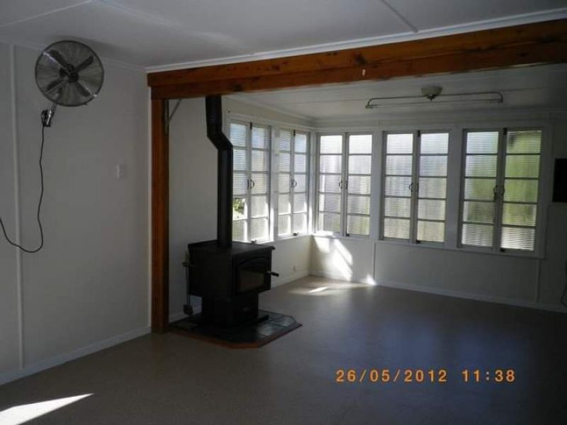 12 Margaret Street, Mitchell QLD 4465