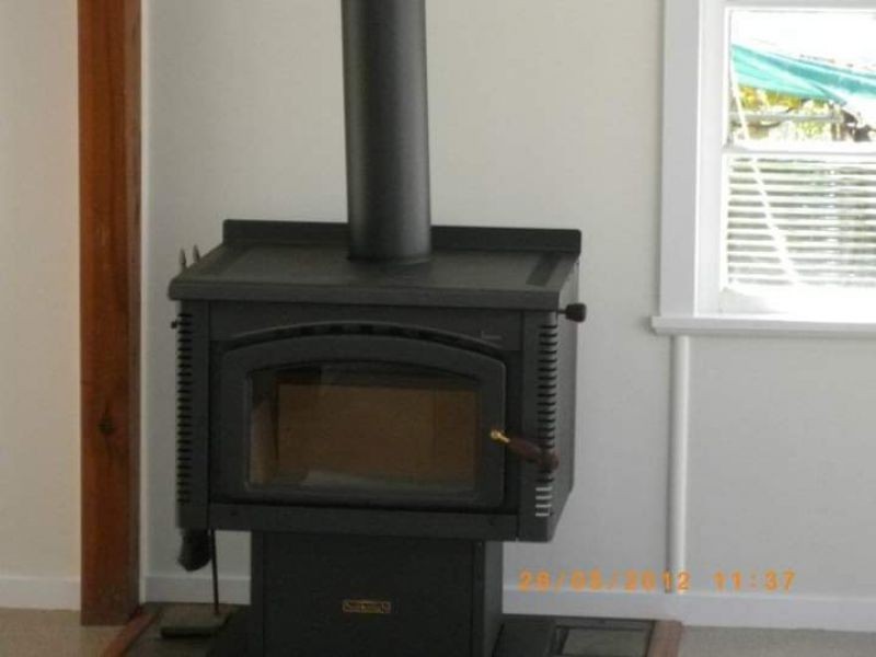 12 Margaret Street, Mitchell QLD 4465