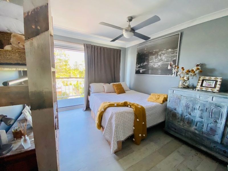 Villa 1/7A Government Road, Labrador QLD 4215