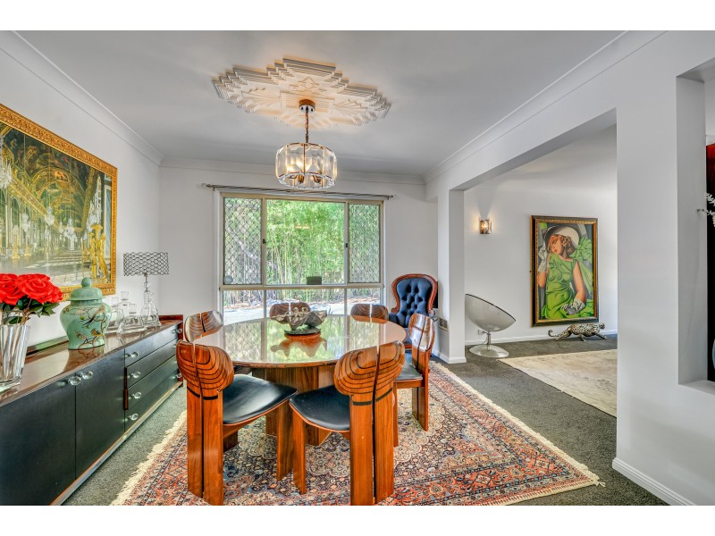 61 Kersley Road, Kenmore QLD 4069