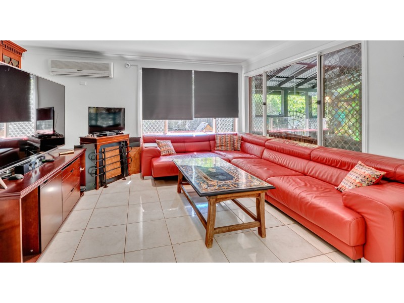 61 Kersley Road, Kenmore QLD 4069