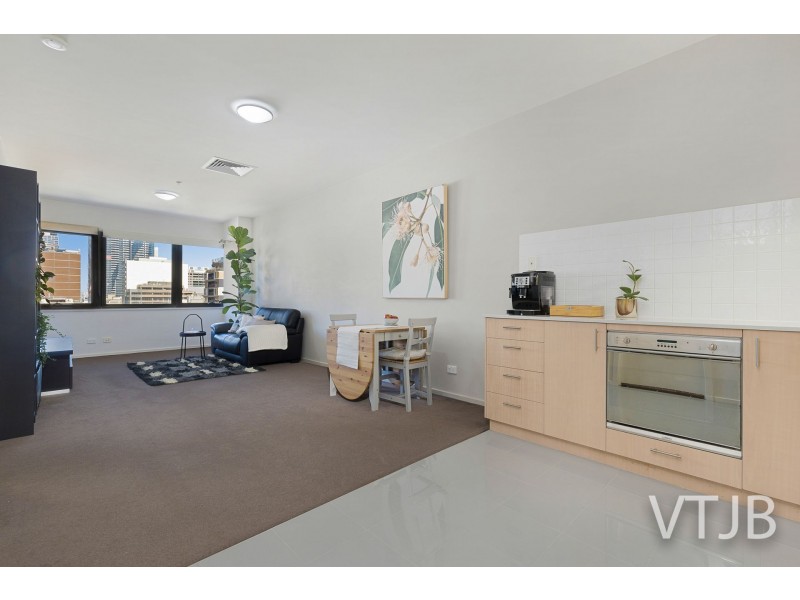 1613/250 Elizabeth Street, Melbourne VIC 3000
