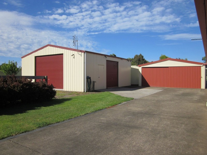 32 Obriens Lane, Koroit VIC 3282