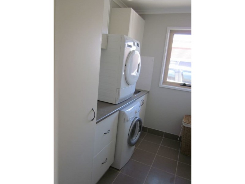 32 Obriens Lane, Koroit VIC 3282