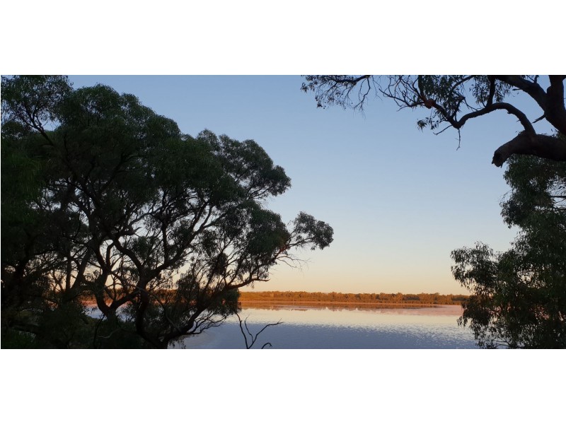 Lot Lot 4, Gate 1, 107 Lake Preston Road, Myalup WA 6220