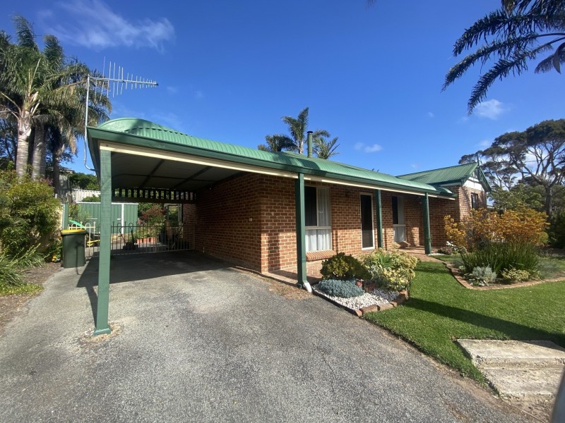 16 Boronia Avenue, Collingwood Heights WA 6330