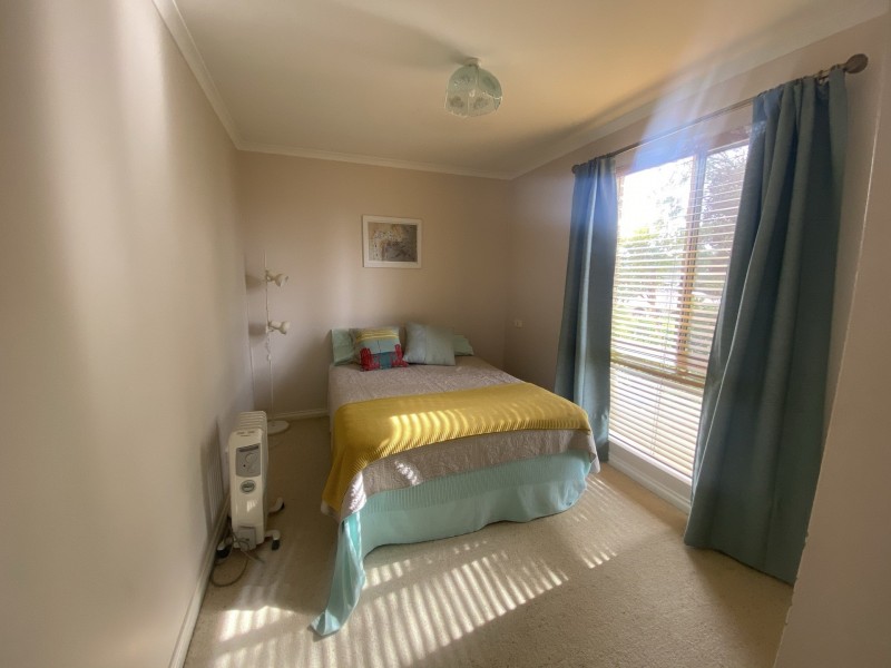 16 Boronia Avenue, Collingwood Heights WA 6330