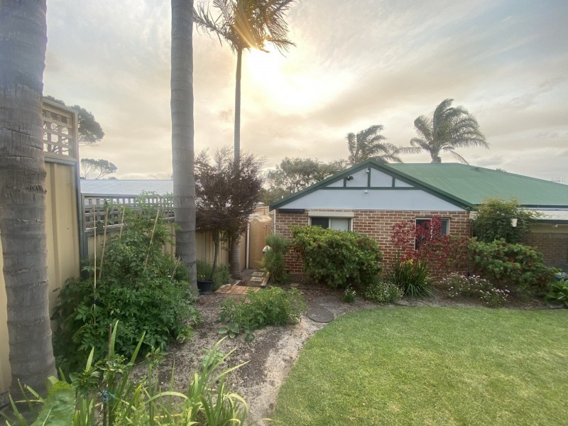 16 Boronia Avenue, Collingwood Heights WA 6330