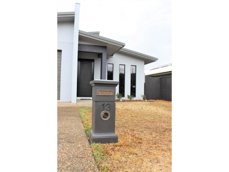 13 Seaways Street, Trinity Beach QLD 4879