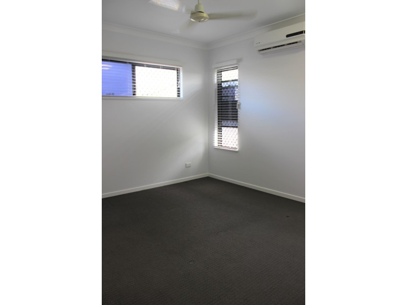 13 Seaways Street, Trinity Beach QLD 4879