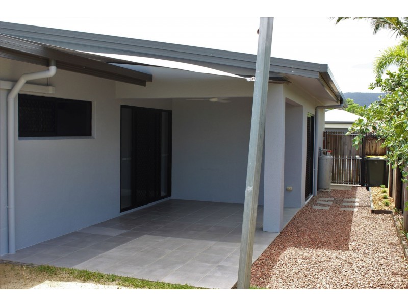 13 Seaways Street, Trinity Beach QLD 4879