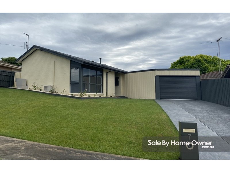 7 Willow street, Churchill VIC 3842