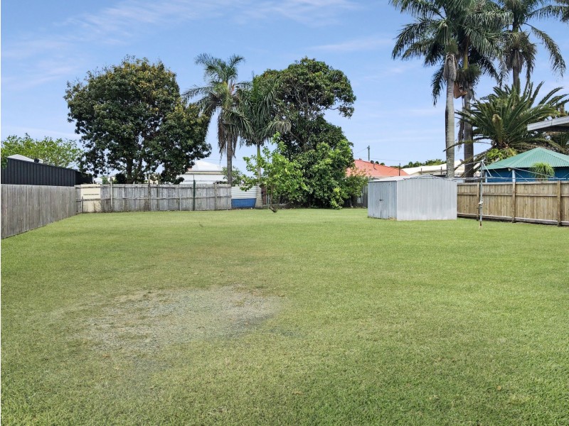 7 Forgan Street, North Mackay QLD 4740