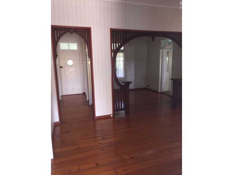 30 Red Hill Road, Gympie QLD 4570