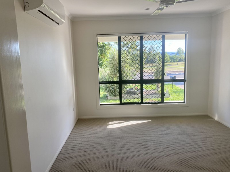 20 Sunhaven Boulevard, Burdell QLD 4818